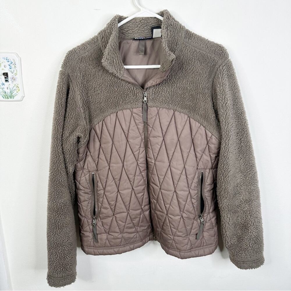 Patagonia Vintage Womenโs M Bernese Mountain Fleece Quilted Jacket Style 27440